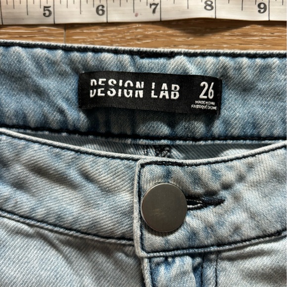 Vintage Inspired Design Lab Denim Size 26 Distressed Patchwork Jeans - Picture 2 of 16